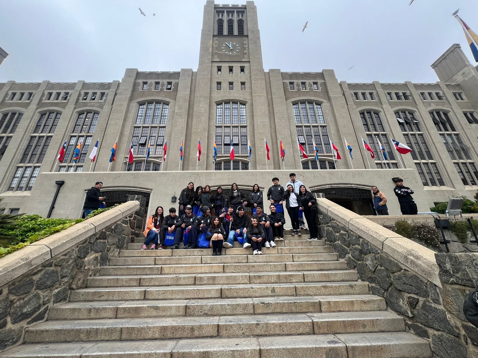 Estudiantes de 4tos medios visitan USTM