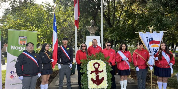 Nuestra Colegio participa de Ofrenda Floral en honor a Glorias Navales