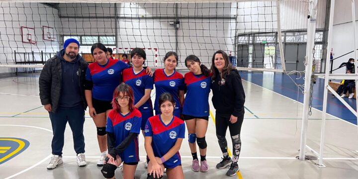 Juegos Deportivos Escolares – Participación en Vóleibol Juvenil