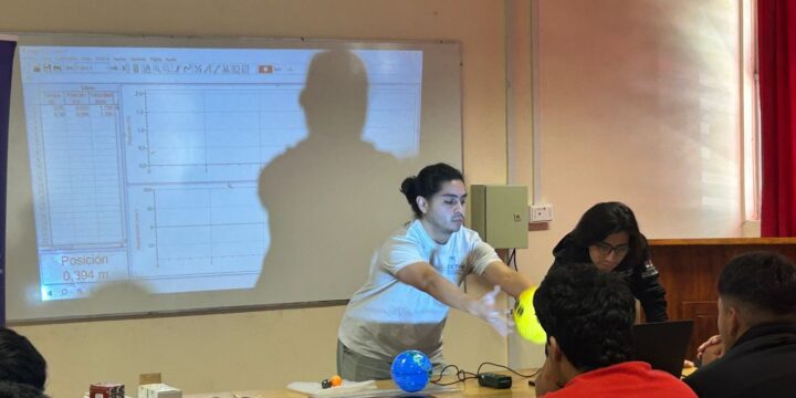 ¡La ciencia se vive en nuestro colegio!
