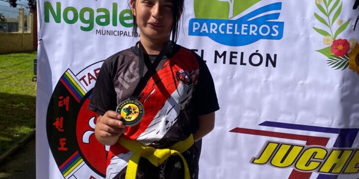 Reconocimiento a nuestros estudiantes por su destacada participación en el Taekwondo